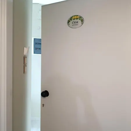 Apartament Zina *