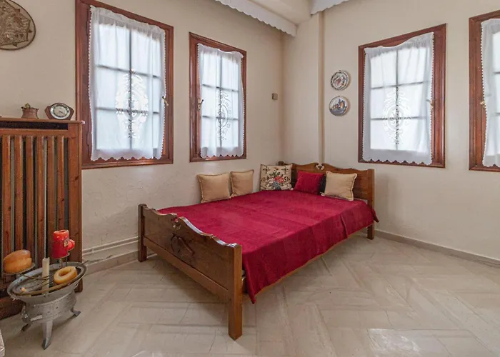 Zina Áyios Dhimítrios