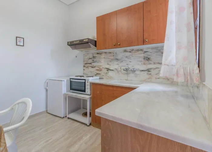 Zina * Áyios Dhimítrios